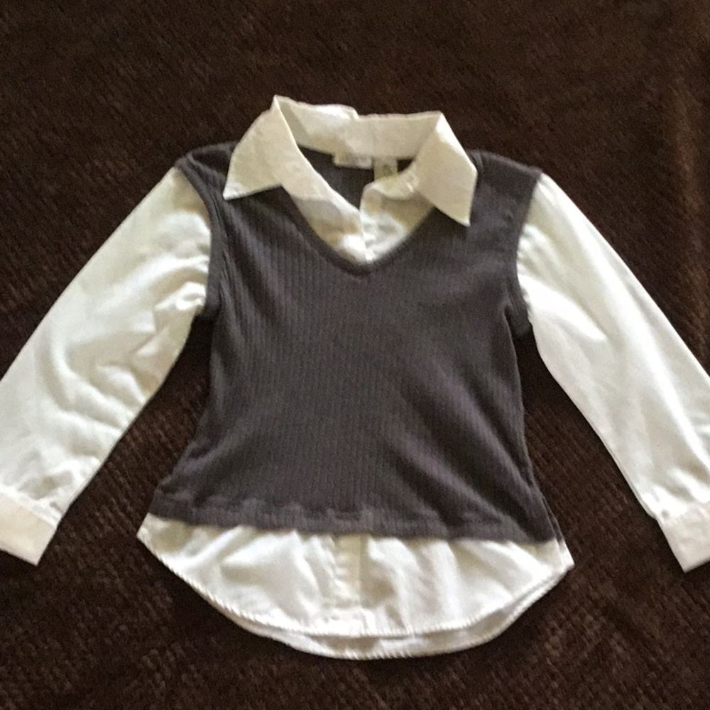 Red Paint medium shirt with vest
